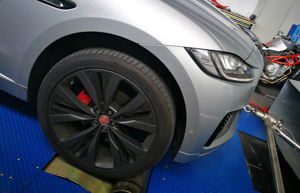 Auf dem Prüfstand: Jaguar F-Pace 30d